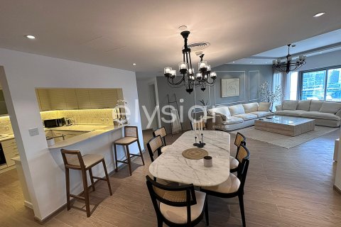 2 غرف نوم شقة في Marina Tower, الإمارات العربية المتحدة رقم 64910 16
