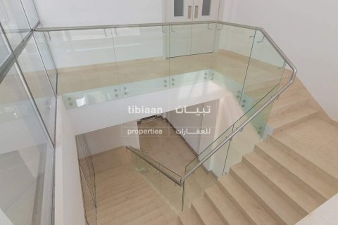 Shop de 46.04m² en As Sib, Oman No. 54026 6