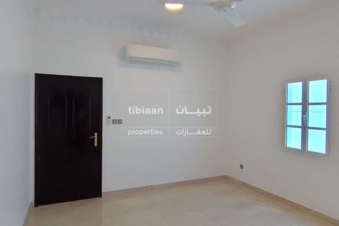 Office de 850m² en Muscat, Oman No. 53995 8