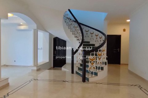 Office de 850m² en Muscat, Oman No. 53995 4