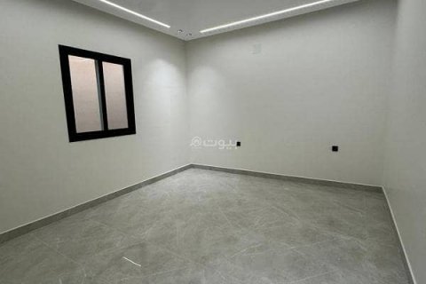6 bedrooms Apartment in Riyadh, Saudi Arabia No. 67358 18