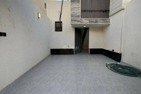 6 bedrooms Apartment in Riyadh, Saudi Arabia No. 67358 3