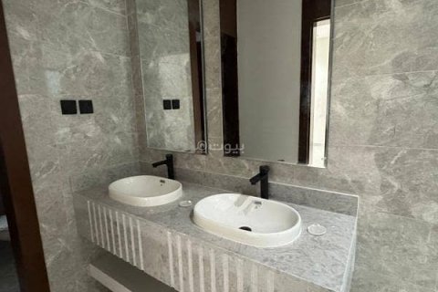 6 bedrooms Apartment in Riyadh, Saudi Arabia No. 67358 6