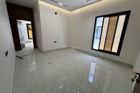 3 bedrooms Apartment in Riyadh, Saudi Arabia No. 61563 6