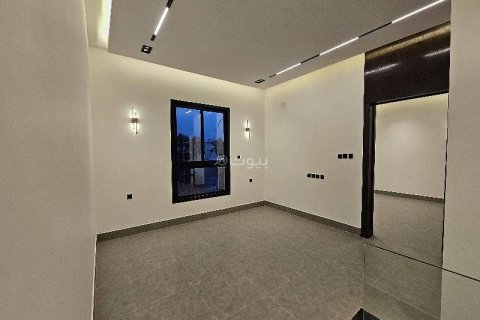 4 bedrooms Apartment in Riyadh, Saudi Arabia No. 61565 10