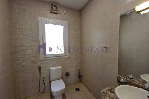 Villa de 5 dormitorios en Doha, Qatar No. 58402 15