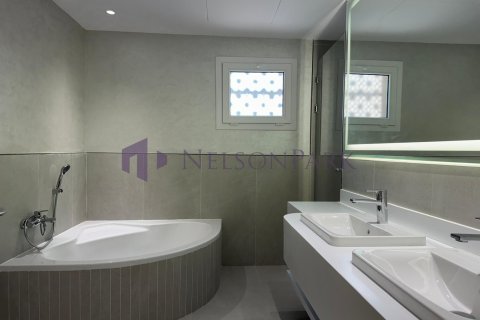 Villa de 5 dormitorios en Doha, Qatar No. 58403 10