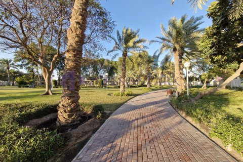 Villa de 5 dormitorios en Doha, Qatar No. 58403 16