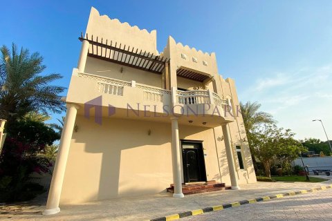 3 غرف نوم فيلا في الدوحة, Qatar رقم 58404 7