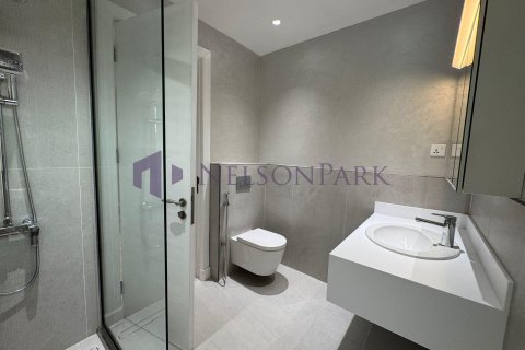 4 bedrooms Villa in Doha, Qatar No. 58373 18
