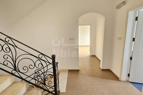 Villa Jumelée de 5 chambres à Al Ansab, Oman No. 53282 6
