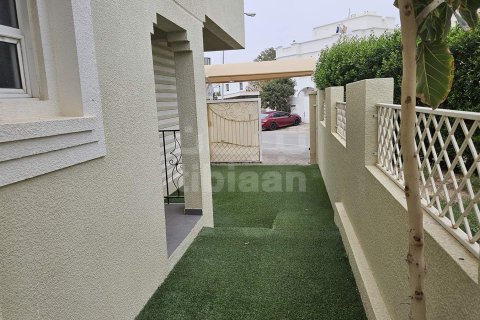 Villa Jumelée de 5 chambres à Al Ansab, Oman No. 53282 8