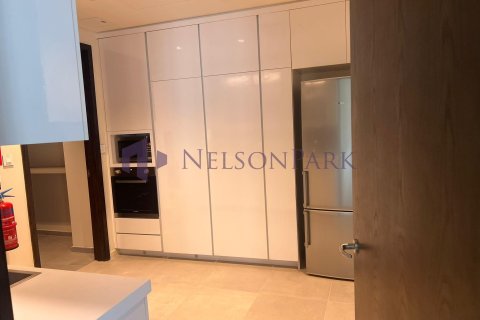 Apartment de 2 dormitorios en Lusail, Qatar No. 56811 8