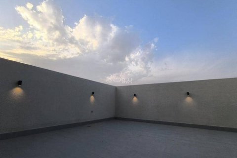 Villa de 5 dormitorios en Riyadh, Saudi Arabia No. 60019 4
