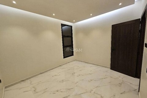 Villa de 8 dormitorios en Riyadh, Saudi Arabia No. 59971 17