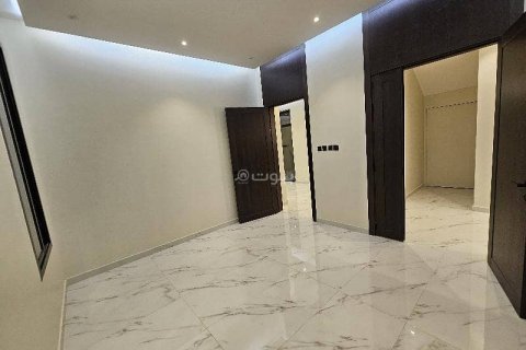 Villa de 8 dormitorios en Riyadh, Saudi Arabia No. 59971 7