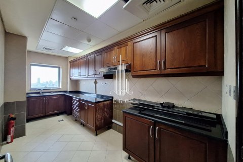 Квартира с 3 спальнями в Al Mina, ОАЭ №24832 5