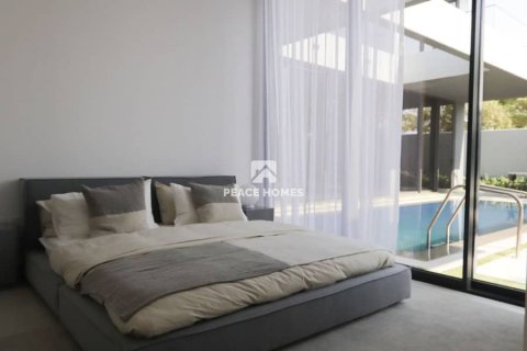 Villa de 4 dormitorios en Tilal City, UAE No. 10847 27