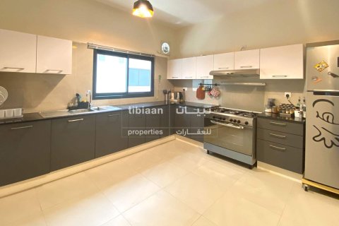 Villa de 5 chambres à As Sib, Oman No. 53359 6