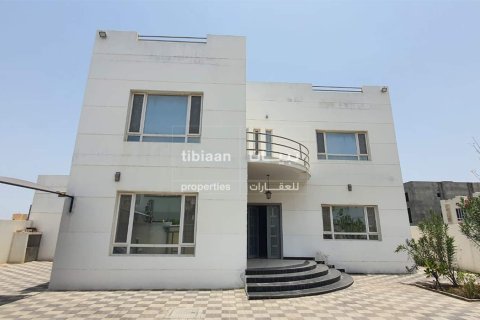 6 bedrooms Villa in As Sib, Oman No. 53362