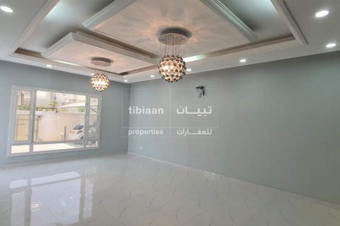 Villa de 6 dormitorios en As Sib, Oman No. 53362 3