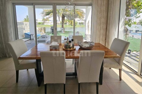 Villa de 5 chambres à Muscat, Oman No. 53612 11