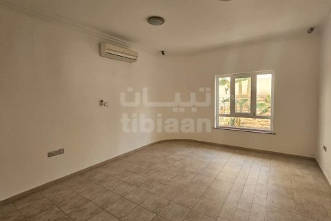 5 غرفة نوم  فيلا في مسقط , عُمان رقم 53611 9