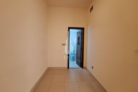 Villa de 4 chambres à Al Dhafrah, UAE No. 29187 15