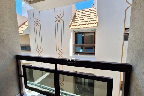 Villa de 4 chambres à Al Dhafrah, UAE No. 29187 29