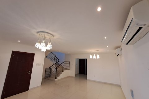 Villa de 4 chambres à As Sib, Oman No. 54664 3
