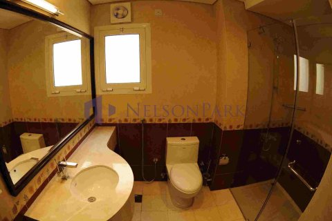 Villa de 4 chambres à Doha, Qatar No. 57481 13