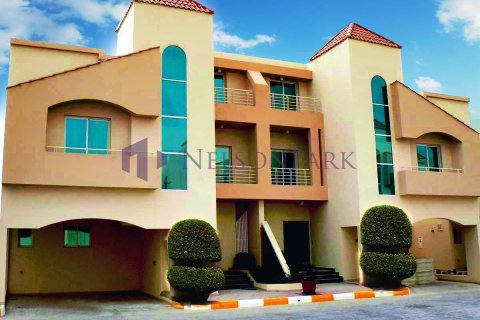 4 غرف نوم فيلا في الدوحة, Qatar رقم 57481
