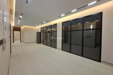 Apartment de 5 dormitorios en Riyadh, Saudi Arabia No. 61690 4