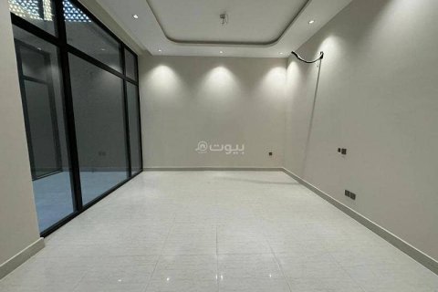 Villa de 3 chambres à Riyadh, Saudi Arabia No. 99660 14