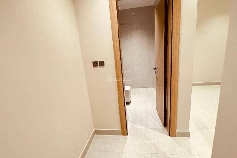 Villa de 5 dormitorios en Riyadh, Saudi Arabia No. 99662 14