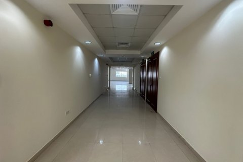 Office de en Bawshar, Oman No. 98800 3