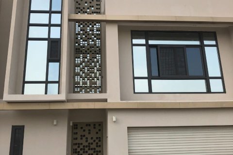 Villa de 5 dormitorios en As Sib, Oman No. 54657