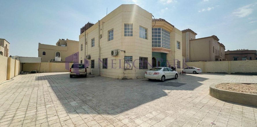 Villa de 8 chambres à Doha, Qatar No. 60801