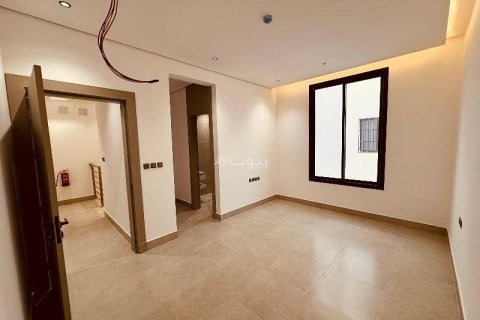 4 bedrooms Apartment in Riyadh, Saudi Arabia No. 60470 5