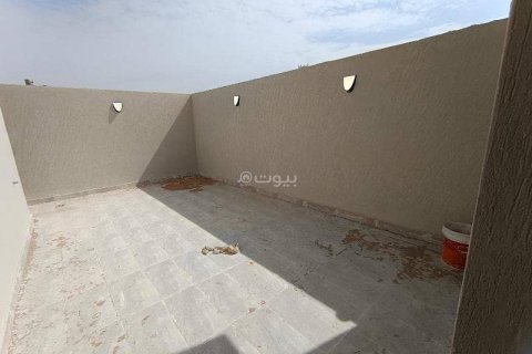 3 bedrooms Apartment in Riyadh, Saudi Arabia No. 60469 11