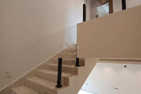 3 bedrooms Apartment in Riyadh, Saudi Arabia No. 60469 14