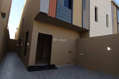 Apartment de 3 dormitorios en Riyadh, Saudi Arabia No. 60471 3