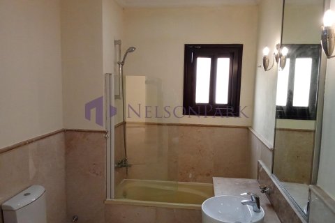 4 غرف نوم فيلا في الدوحة, Qatar رقم 57922 10