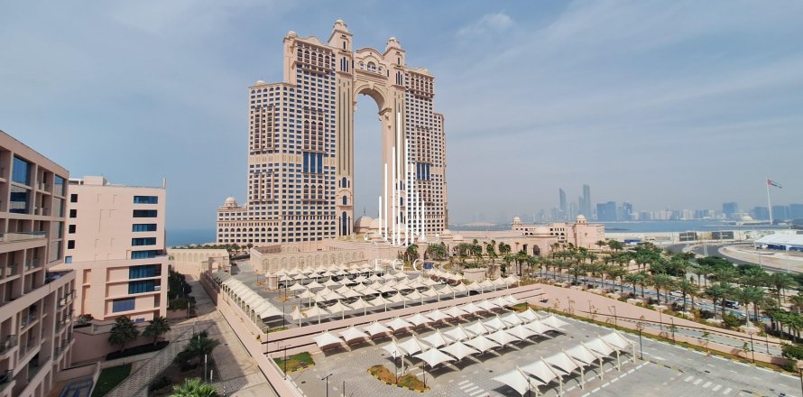 Appartement de 2 chambres à The Marina, UAE No. 37438