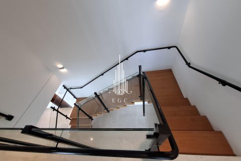 4 غرف نوم منزل ذو طابقين في Tourist Club Area, الإمارات العربية المتحدة رقم 37435 14