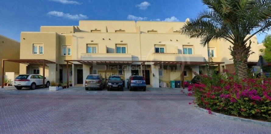 5 bedrooms Villa in Al Reef, UAE No. 13371