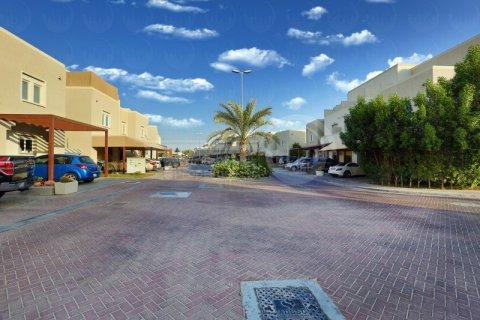 5 bedrooms Villa in Al Reef, UAE No. 13371 18