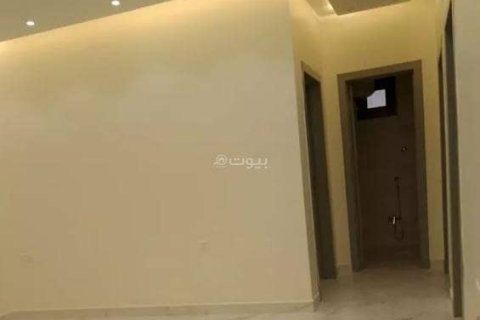 Квартира с 4 спальнями в Эр-Рияд, Саудовская Аравия №98759 3