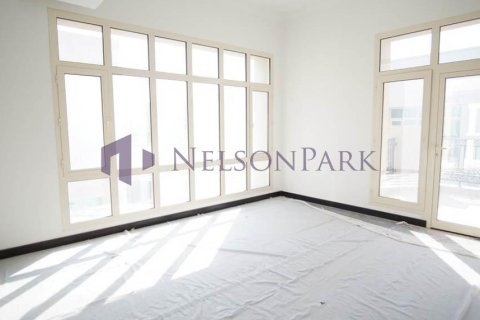 4 غرف نوم فيلا في الدوحة, Qatar رقم 58305 15