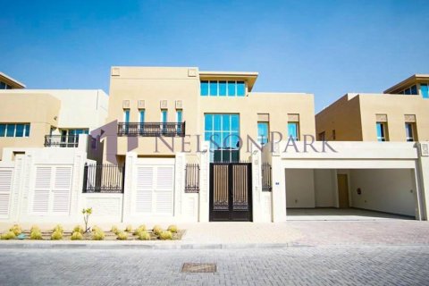 4 غرف نوم فيلا في الدوحة, Qatar رقم 58305